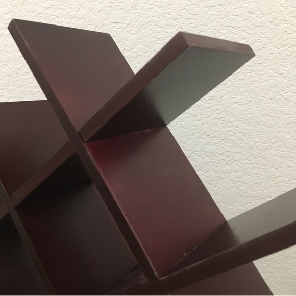 Wine Rack Butterfly - Stores 8 Bottles of Wine (Dark Mahogany) - Picture 3 of 4